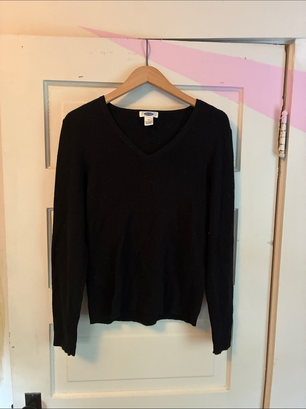 Old Navy Black V-Neck Ribbed Women's Sweater
